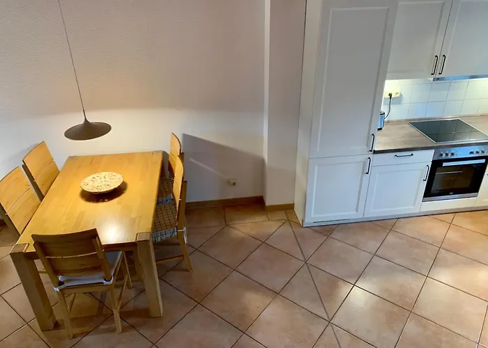 Ferienhaus mit Bootssteg am See in Rheinsberg