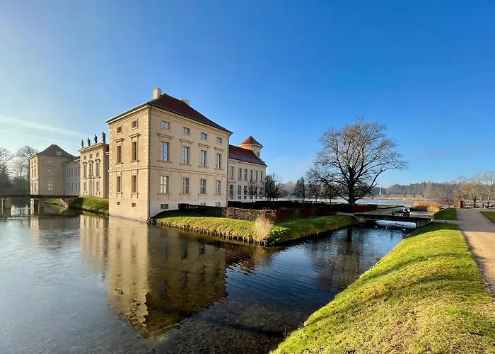 Ferienhaus mit Bootssteg am See in Rheinsberg